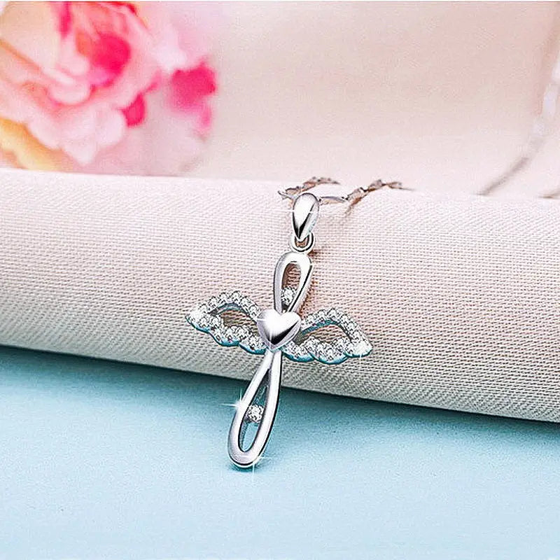 Fashion Cross Pendant Necklace For Women Men Trendy Style Metal Choker Clavicle Chain