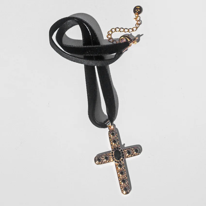 Gothic Ribbon Velvet Cross Necklace for Women Girls Hip-hop Punk Round Black Zircon Pendant Choker